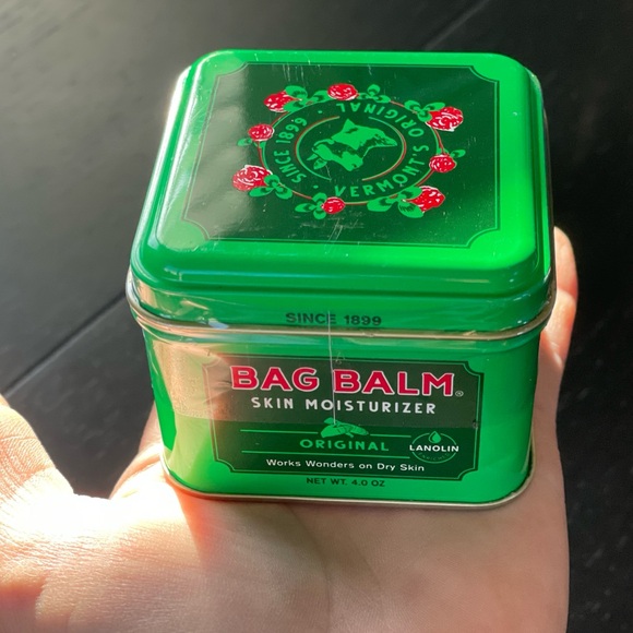 Skin Moisturizer — BAG BALM - Picture 3 of 16